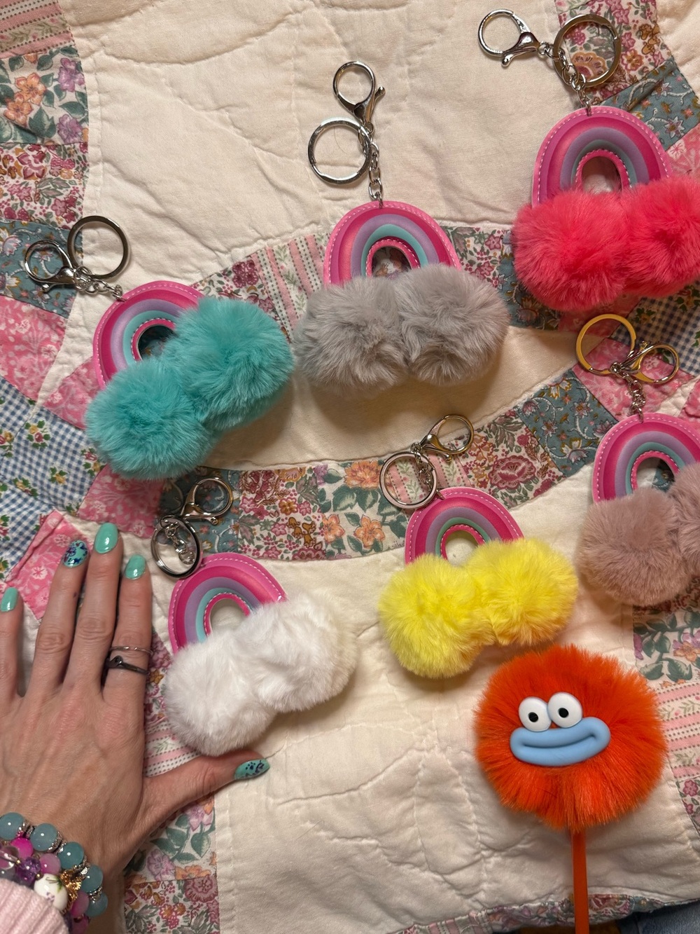 BIG PUFF PUFF Rainbow Pom-Pom Keychain - Multicolor Plush Charm STRONG Easy Hook